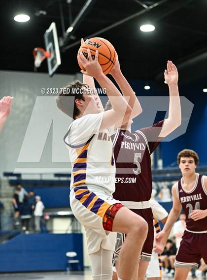 Thumbnail 3 in Mayflower vs Perryville (AAA 3A-5 district 2nd round) photogallery.