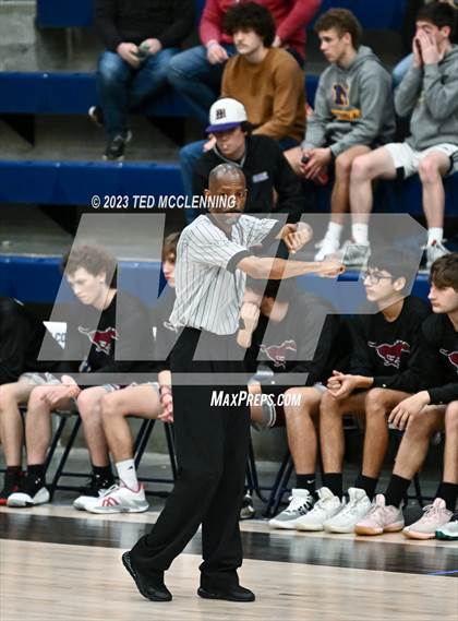 Thumbnail 1 in Mayflower vs Perryville (AAA 3A-5 district 2nd round) photogallery.
