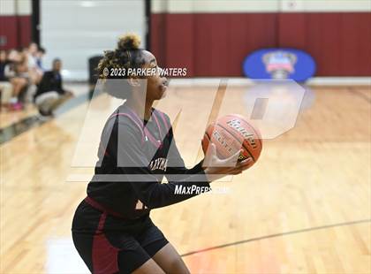 Thumbnail 2 in Sparkman vs Vandebilt Catholic (Allstate Sugar Bowl National Prep Classic) photogallery.