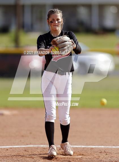Thumbnail 2 in Maplesville vs Verbena (Chilton County Tournament) photogallery.