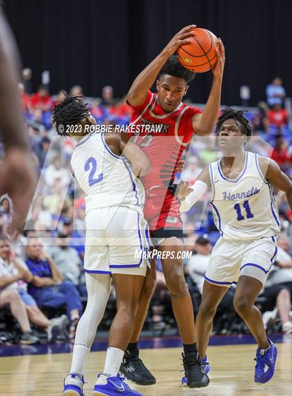 Thumbnail 2 in Hooks vs. Hitchcock (UIL 3A Basketball State Semifinal) photogallery.