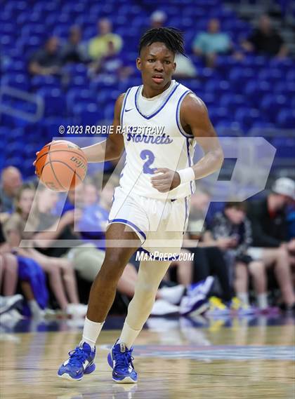 Thumbnail 1 in Hooks vs. Hitchcock (UIL 3A Basketball State Semifinal) photogallery.