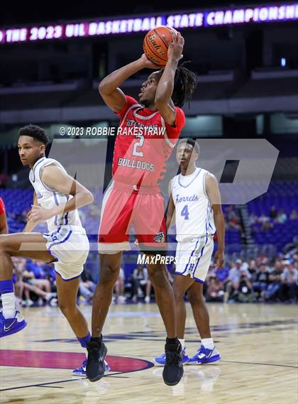 Thumbnail 2 in Hooks vs. Hitchcock (UIL 3A Basketball State Semifinal) photogallery.