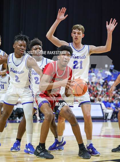 Thumbnail 3 in Hooks vs. Hitchcock (UIL 3A Basketball State Semifinal) photogallery.