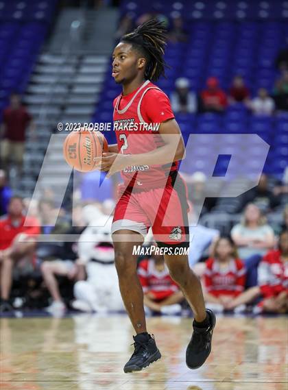 Thumbnail 2 in Hooks vs. Hitchcock (UIL 3A Basketball State Semifinal) photogallery.