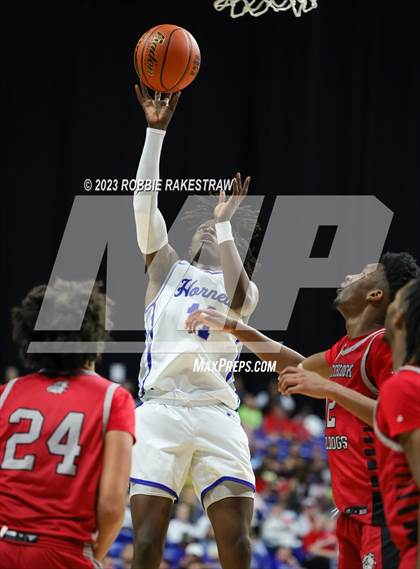 Thumbnail 2 in Hooks vs. Hitchcock (UIL 3A Basketball State Semifinal) photogallery.
