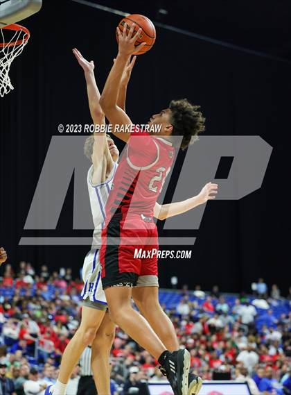 Thumbnail 3 in Hooks vs. Hitchcock (UIL 3A Basketball State Semifinal) photogallery.