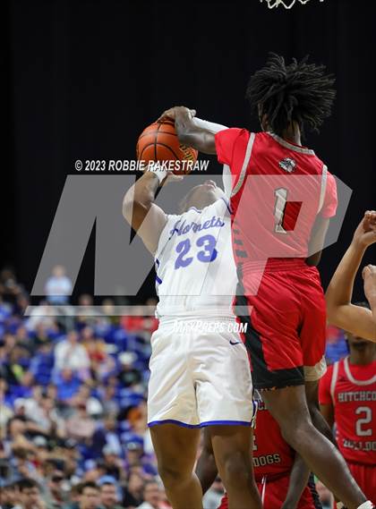 Thumbnail 2 in Hooks vs. Hitchcock (UIL 3A Basketball State Semifinal) photogallery.