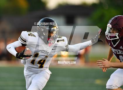 Thumbnail 2 in Joliet West @ Lockport photogallery.