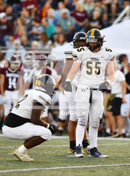 Thumbnail 2 in Joliet West @ Lockport photogallery.