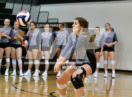 Thumbnail 2 in Round Rock @ Vandegrift photogallery.