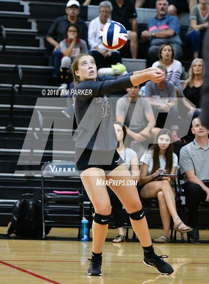 Thumbnail 3 in Round Rock @ Vandegrift photogallery.