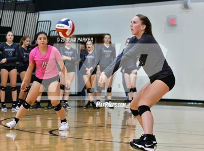 Thumbnail 2 in Round Rock @ Vandegrift photogallery.