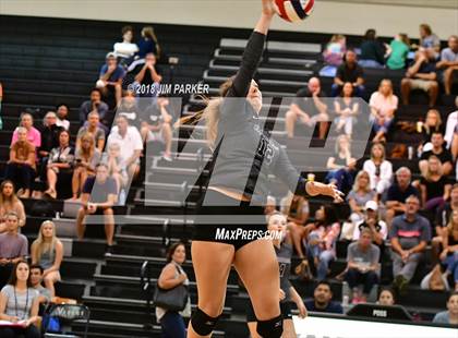 Thumbnail 1 in Round Rock @ Vandegrift photogallery.