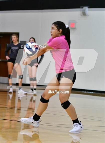 Thumbnail 1 in Round Rock @ Vandegrift photogallery.