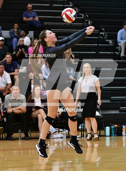 Thumbnail 2 in Round Rock @ Vandegrift photogallery.