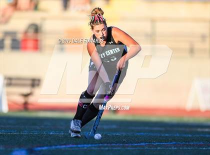 Thumbnail 3 in University City vs Valley Center (CIF SDS D1 Final) photogallery.