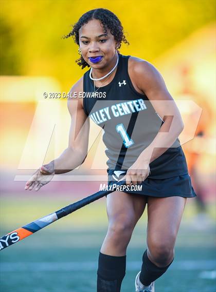 Thumbnail 1 in University City vs Valley Center (CIF SDS D1 Final) photogallery.