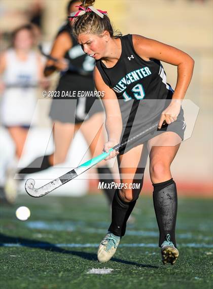 Thumbnail 1 in University City vs Valley Center (CIF SDS D1 Final) photogallery.