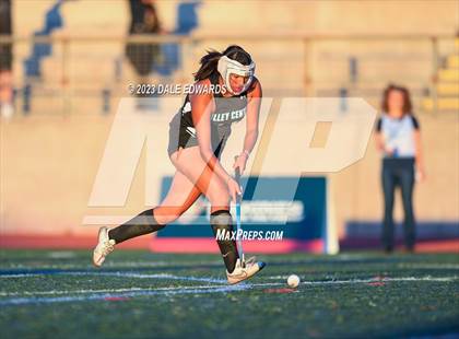 Thumbnail 3 in University City vs Valley Center (CIF SDS D1 Final) photogallery.