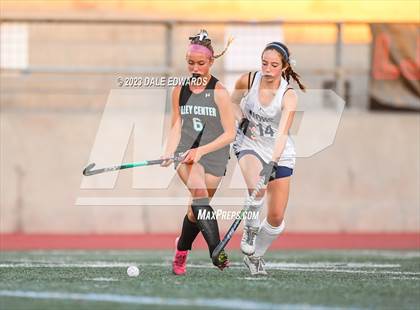 Thumbnail 1 in University City vs Valley Center (CIF SDS D1 Final) photogallery.