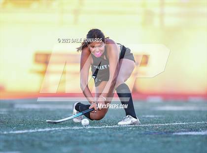 Thumbnail 3 in University City vs Valley Center (CIF SDS D1 Final) photogallery.