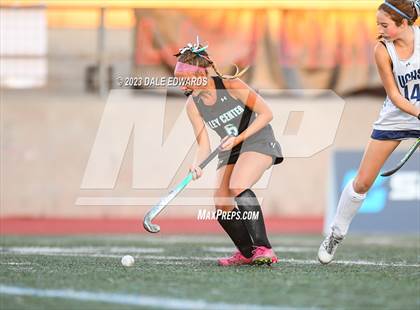 Thumbnail 1 in University City vs Valley Center (CIF SDS D1 Final) photogallery.