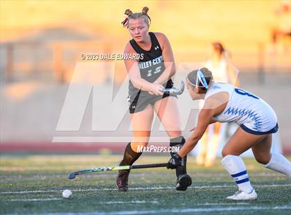 Thumbnail 3 in University City vs Valley Center (CIF SDS D1 Final) photogallery.