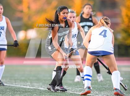 Thumbnail 3 in University City vs Valley Center (CIF SDS D1 Final) photogallery.