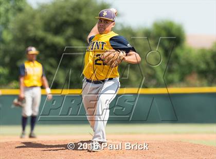 Thumbnail 2 in Lake Travis vs. Stony Point (UIL 6A Region II Bi-District) photogallery.
