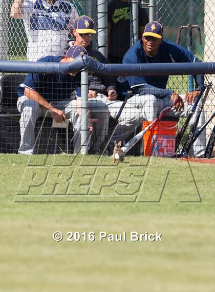 Thumbnail 1 in Lake Travis vs. Stony Point (UIL 6A Region II Bi-District) photogallery.