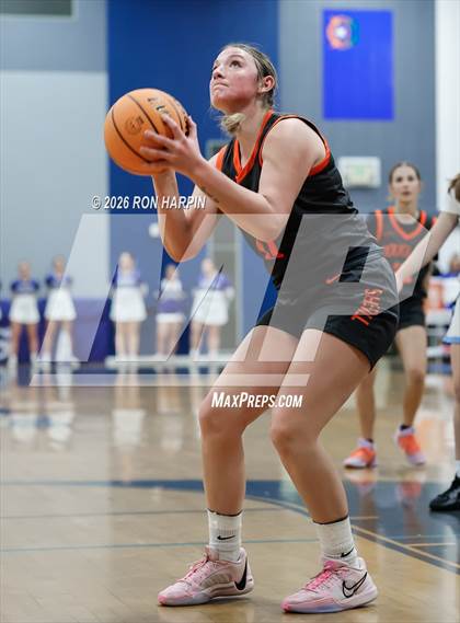 Thumbnail 1 in Douglas @ Carson photogallery.