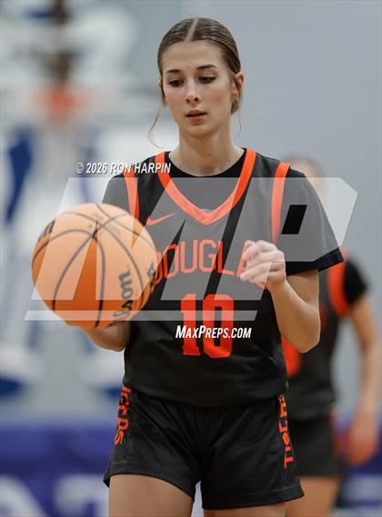 Thumbnail 2 in Douglas @ Carson photogallery.