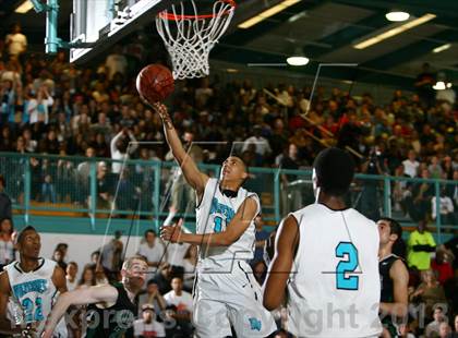 Thumbnail 3 in De La Salle @ Deer Valley (CIF NCS D1 Semifinal) photogallery.