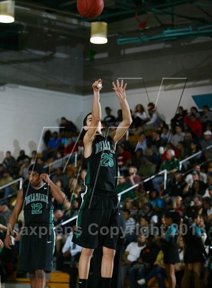 Thumbnail 1 in De La Salle @ Deer Valley (CIF NCS D1 Semifinal) photogallery.