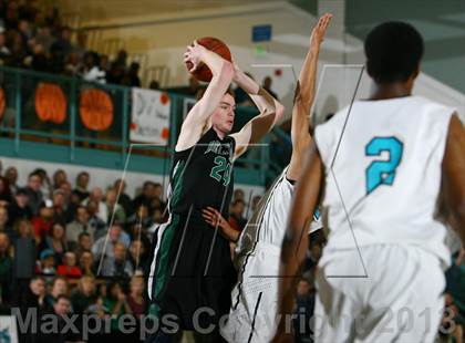 Thumbnail 3 in De La Salle @ Deer Valley (CIF NCS D1 Semifinal) photogallery.