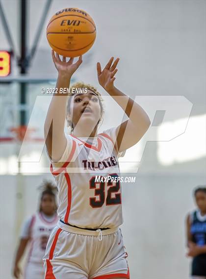 Thumbnail 3 in Tri-Cities vs North Clayton (War Eagle Classic) photogallery.