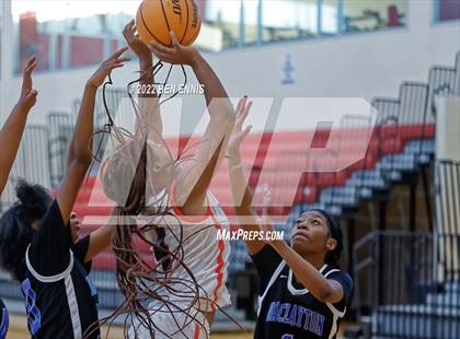 Thumbnail 1 in Tri-Cities vs North Clayton (War Eagle Classic) photogallery.