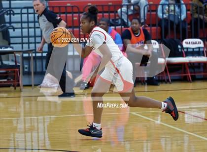 Thumbnail 3 in Tri-Cities vs North Clayton (War Eagle Classic) photogallery.