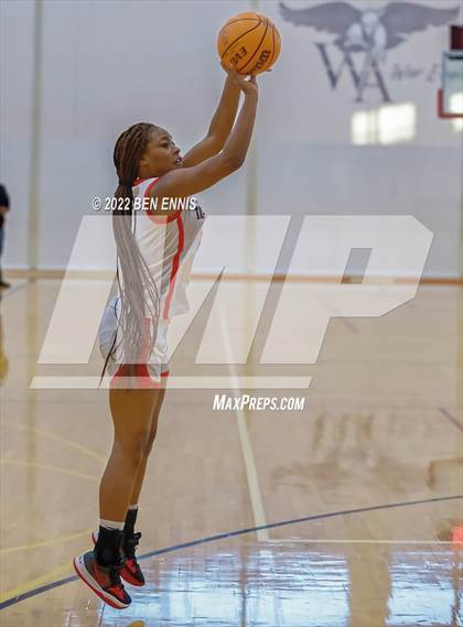 Thumbnail 2 in Tri-Cities vs North Clayton (War Eagle Classic) photogallery.