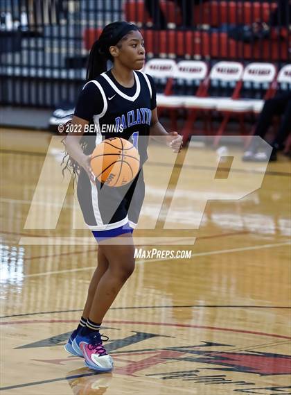Thumbnail 2 in Tri-Cities vs North Clayton (War Eagle Classic) photogallery.