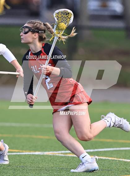 Thumbnail 1 in Palmyra-Macedon @ Spencerport photogallery.