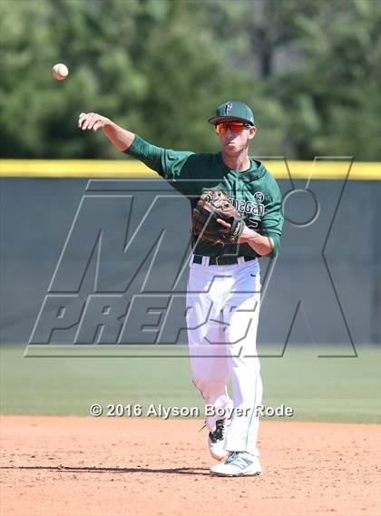 Thumbnail 1 in Chaminade vs. Flanagan (National High School Invitational)  photogallery.