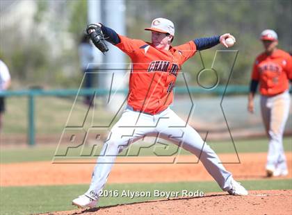 Thumbnail 1 in Chaminade vs. Flanagan (National High School Invitational)  photogallery.