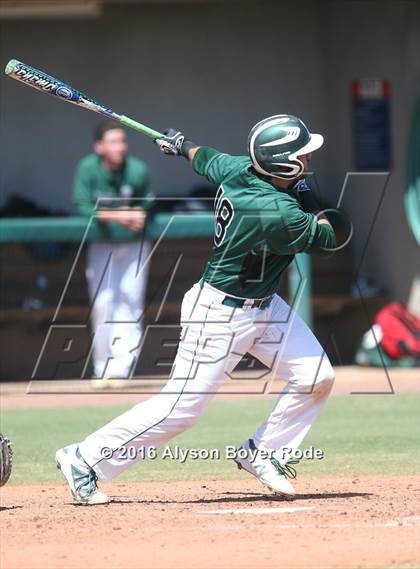 Thumbnail 2 in Chaminade vs. Flanagan (National High School Invitational)  photogallery.