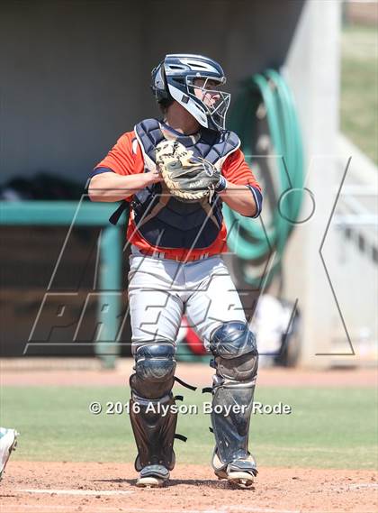 Thumbnail 2 in Chaminade vs. Flanagan (National High School Invitational)  photogallery.