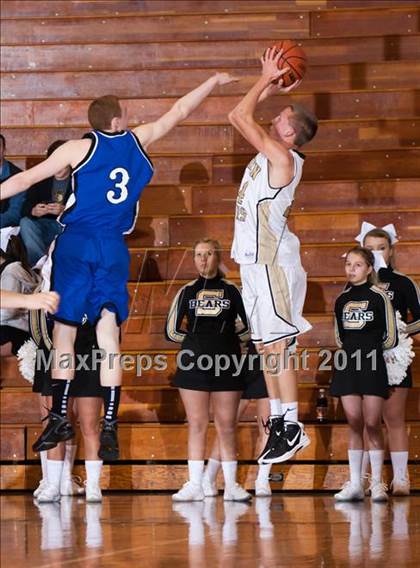 Thumbnail 1 in Columbus North @ Shelbyville photogallery.