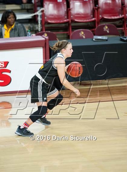 Thumbnail 1 in Gilbert vs. Hamilton (AIA D1 Quarterfinal)  photogallery.