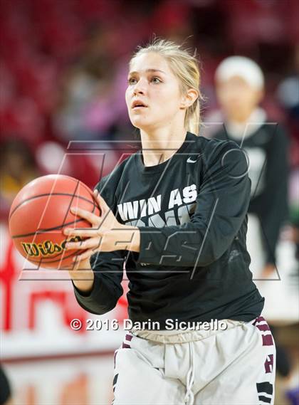 Thumbnail 1 in Gilbert vs. Hamilton (AIA D1 Quarterfinal)  photogallery.