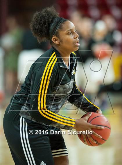 Thumbnail 3 in Gilbert vs. Hamilton (AIA D1 Quarterfinal)  photogallery.